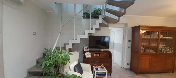 4 rooms House in Cambiano, Italy No. 261467 18