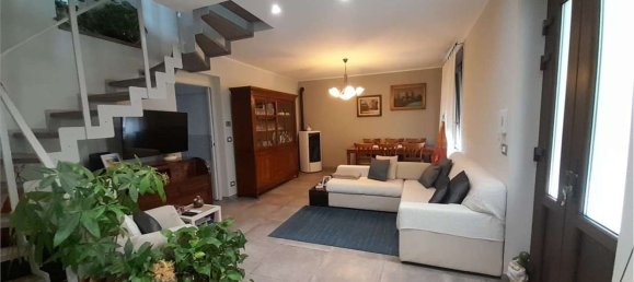 4 rooms House in Cambiano, Italy No. 261467 35
