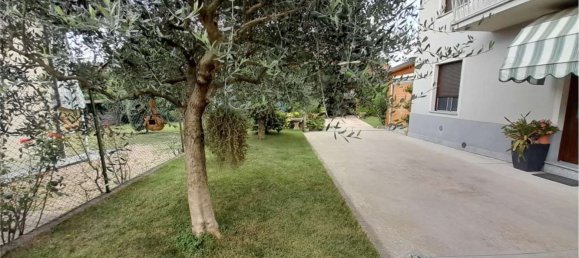 4 rooms House in Cambiano, Italy No. 261467 46