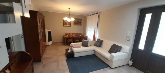 4 rooms House in Cambiano, Italy No. 261467 15