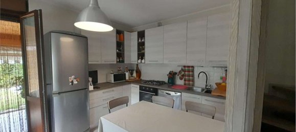 4 rooms House in Cambiano, Italy No. 261467 12