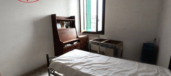 Apartamento de 4 dormitorios en Terranuova Bracciolini, Italy No. 167277 7