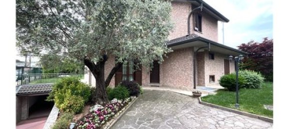 3 Schlafzimmer Villa in Caronno Pertusella, Italy, Nr. 279243 45