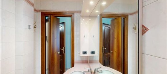 3 Schlafzimmer Villa in Caronno Pertusella, Italy, Nr. 279243 28