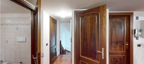 3 Schlafzimmer Villa in Caronno Pertusella, Italy, Nr. 279243 34