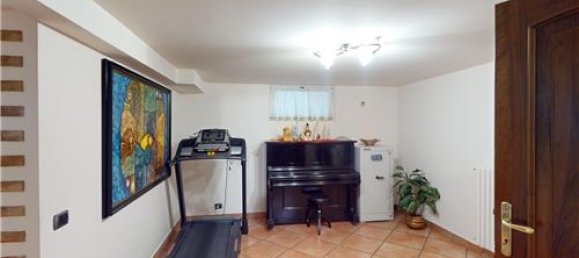 3 Schlafzimmer Villa in Caronno Pertusella, Italy, Nr. 279243 35