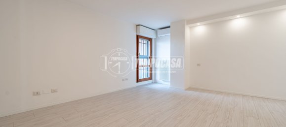Apartamento T1 em Milan, Italy N.º 354190 8