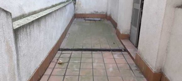 289m² Commercial property in Leon, Spain No. 65017 10