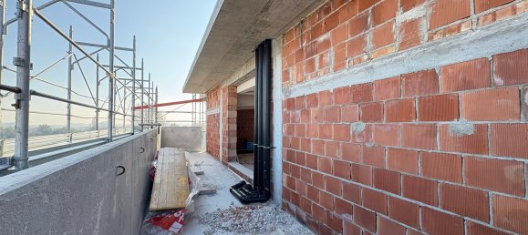 5 rooms Penthouse in Chioggia, Italy No. 58174 3