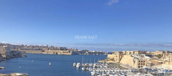 2 bedrooms Apartment in Birgu, Malta No. 11063 2