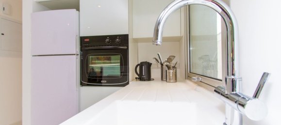 2 bedrooms Apartment in Nicosia, Cyprus No. 12752 6