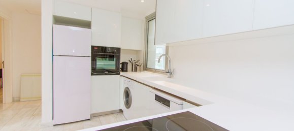 2 bedrooms Apartment in Nicosia, Cyprus No. 12752 4