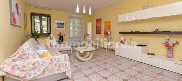 2 bedrooms Apartment in Turin, Italy No. 319059 34