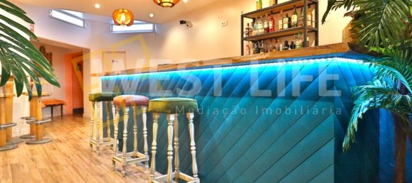 128m² Commercial property in Ericeira, Portugal No. 248898 3