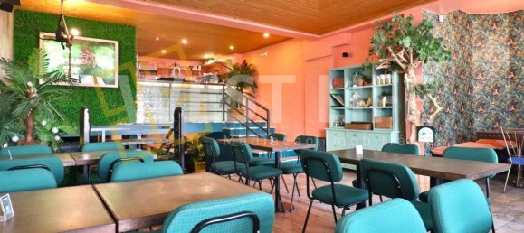 128m² Commercial property in Ericeira, Portugal No. 248898 10