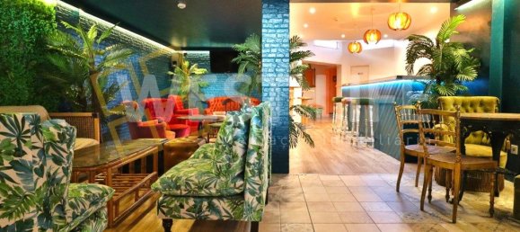 128m² Commercial property in Ericeira, Portugal No. 248898 2