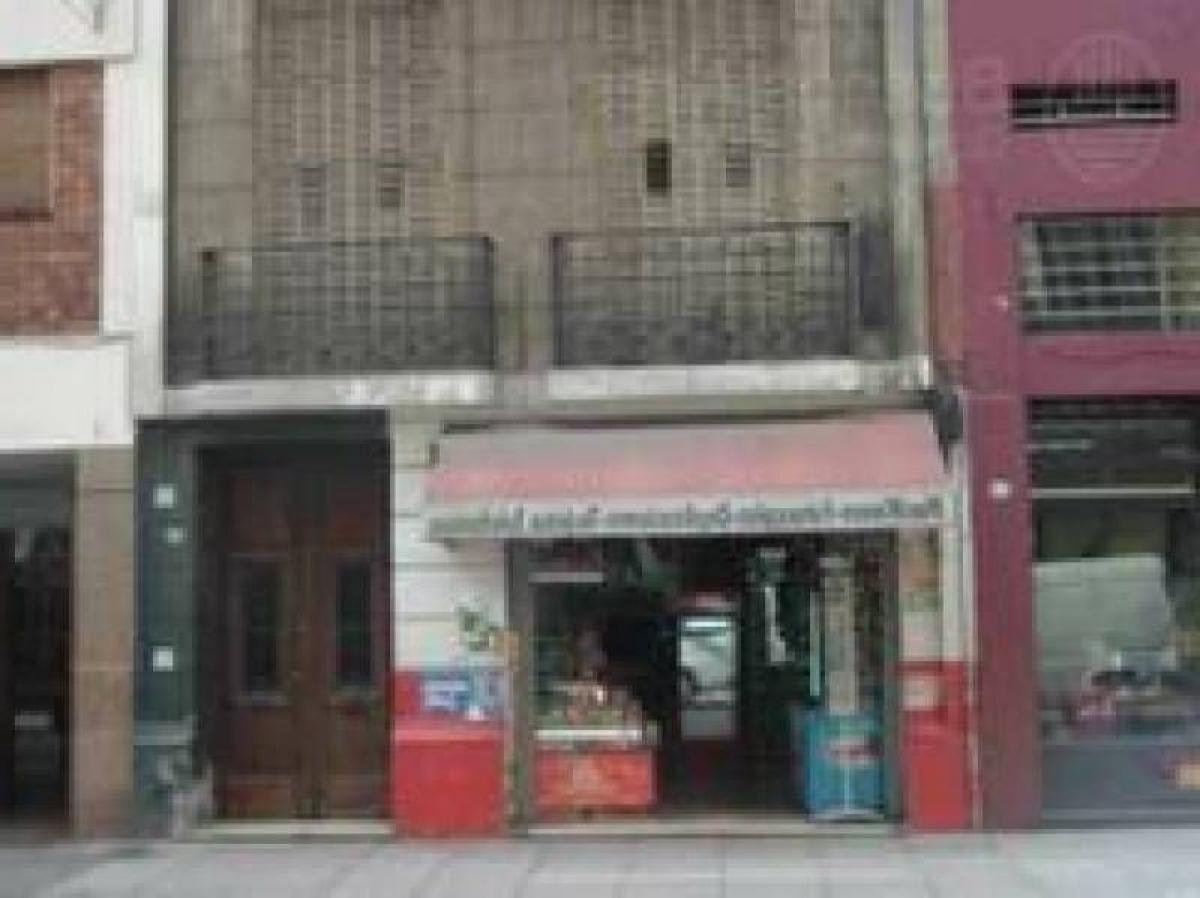 440m² Office in Buenos Aires, Argentina No. 105090