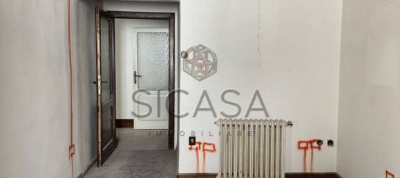 6 bedrooms Apartment in Sansepolcro, Italy No. 324929 8