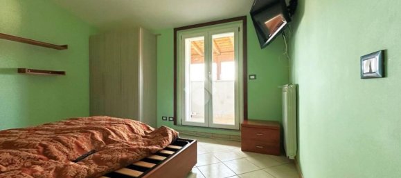 4 rooms Apartment in Viterbo, Italy No. 159790 22