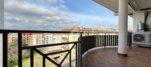 4 rooms Apartment in Viterbo, Italy No. 159790 2