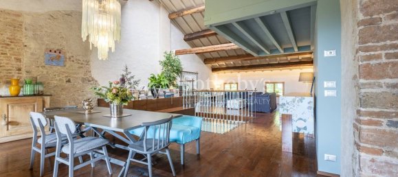 3 bedrooms Penthouse in Asolo, Italy No. 337287 2