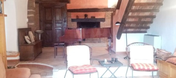 7-Zimmer Doppelhaus in Pitigliano, Italy, Nr. 176299 13