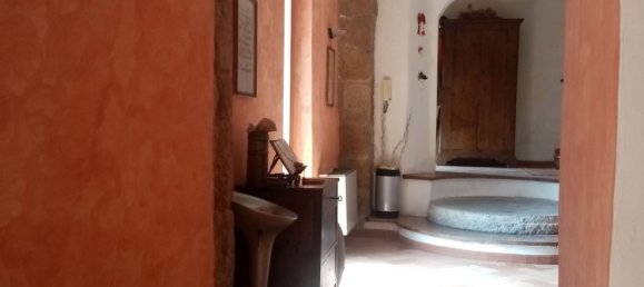 7-Zimmer Doppelhaus in Pitigliano, Italy, Nr. 176299 20