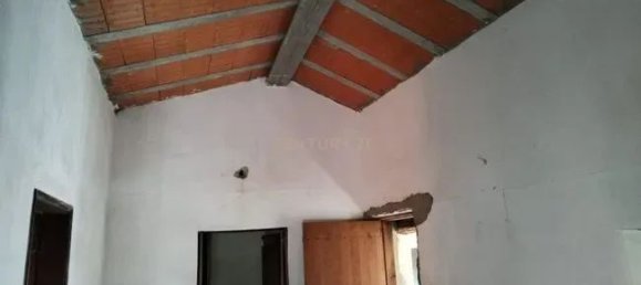 2 bedrooms House in Macas de Dona Maria, Portugal No. 184517 9