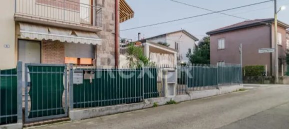 3 rooms Villa in Padua, Italy No. 203039 50