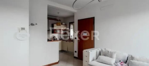 3 rooms Villa in Padua, Italy No. 203039 2