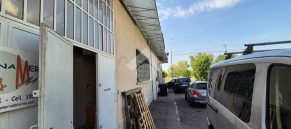 2-Zimmer Lagerhaus in Borgaro Torinese, Italy, Nr. 160066 3