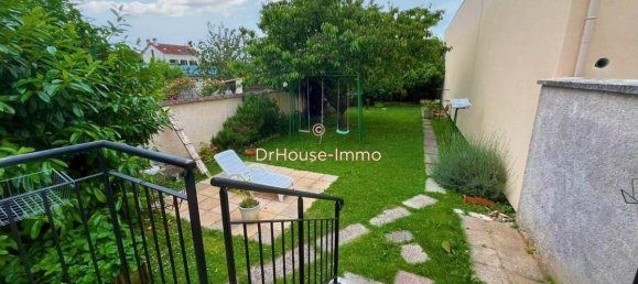 3 bedrooms Townhouse in Gretz-Armainvilliers, France No. 168890 2