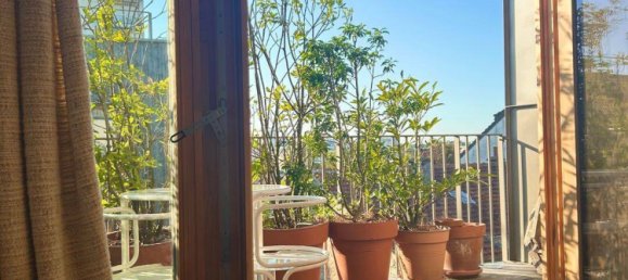 Apartamento de 2 dormitorios en Montreuil, France No. 333685 2