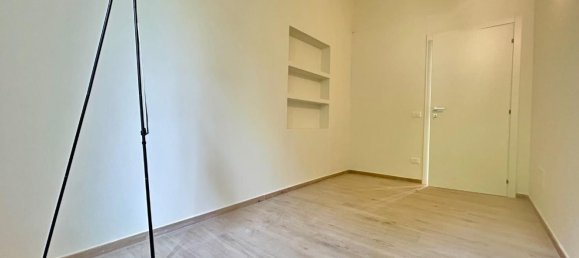 4 rooms Apartment in Empoli, Italy No. 197163 12