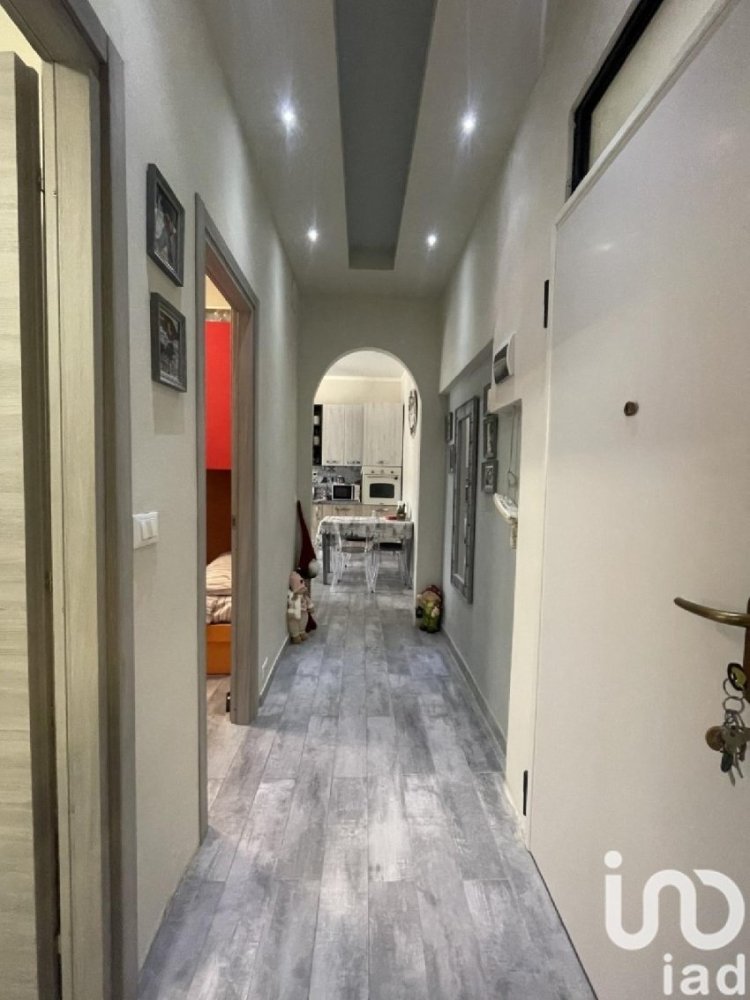 2 bedrooms Apartment in Subbiano, Italy No. 48295