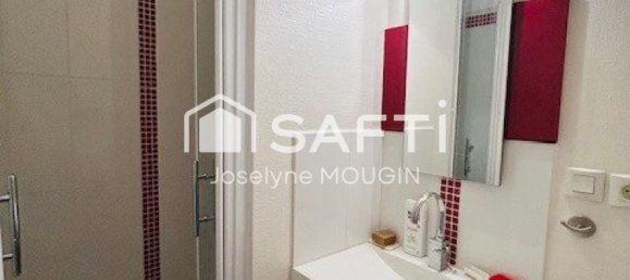Apartamento de 3 dormitorios en Amiens, France No. 80854 9