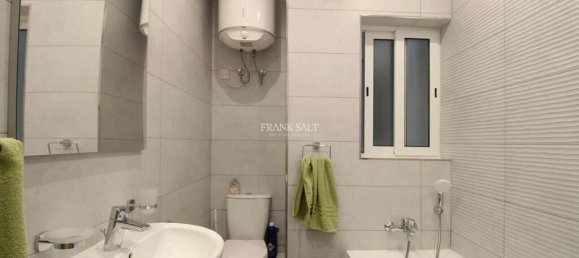 2 bedrooms Apartment in Saint Julian's, Malta No. 6769 18