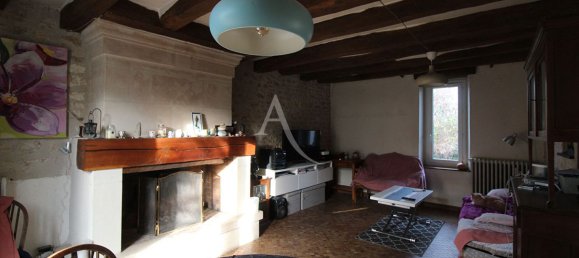 Casa de 3 dormitorios en Saint-Georges-sur-Cher, France No. 84605 2