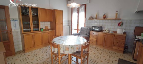 4 bedrooms Villa in Bagno a Ripoli, Italy No. 332010 13