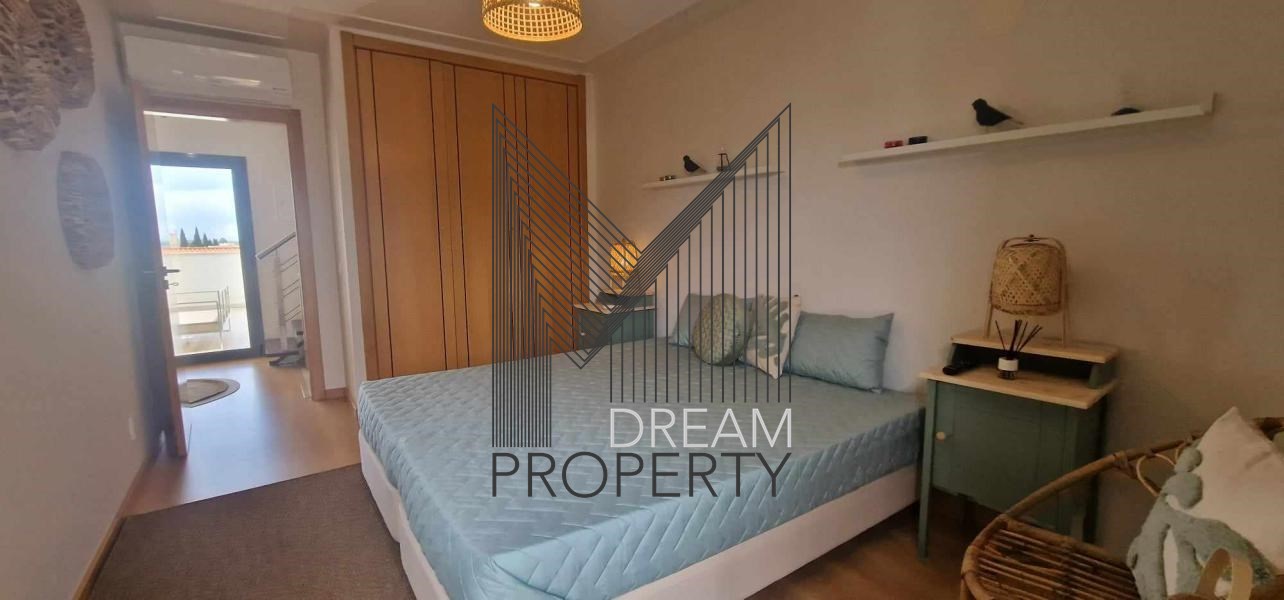 5 bedrooms Villa in Quarteira, Portugal No. 154725