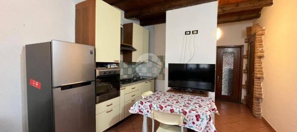 Вилла с 4 спальнями в Карманьола, Италия № 142038 21