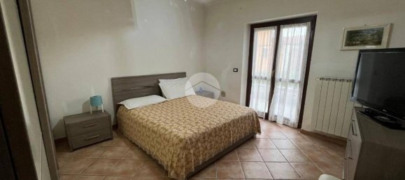 Вилла с 4 спальнями в Карманьола, Италия № 142038 7