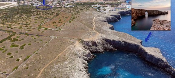 Villa de 4 dormitorios en Ciutadella De Menorca, Spain No. 5109 2