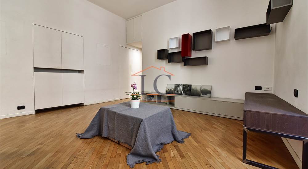 Квартира с 1 спальней в Комо, Италия № 314141