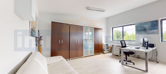 Büro in Bois-d'Arcy, France 42m², Nr. 177204 11