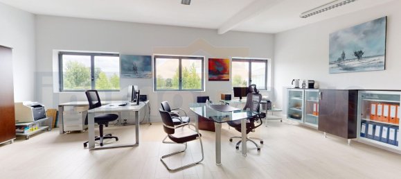 Büro in Bois-d'Arcy, France 42m², Nr. 177204 2