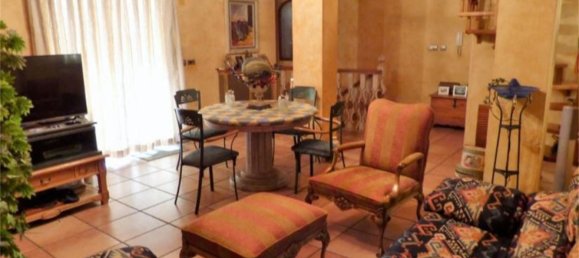 Casa de 4 dormitorios en El Realengo, Spain No. 136495 10