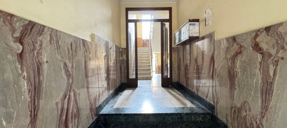 Квартира с 4 комнатами в Турин, Италия № 277900 3