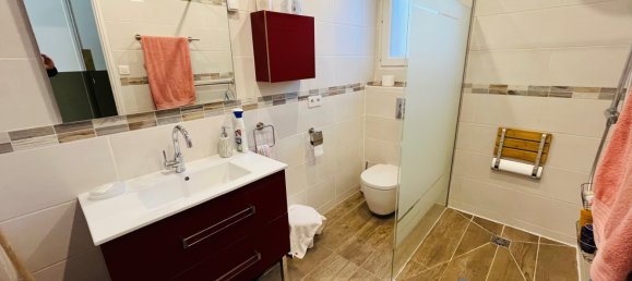 3 Schlafzimmer Villa in Saint-Saturnin-les-Apt, France, Nr. 320983 8