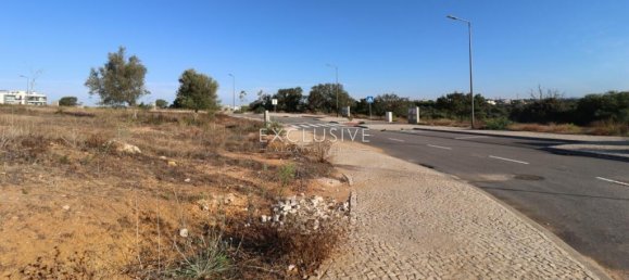 530m² Land in Albufeira, Portugal No. 156285 2